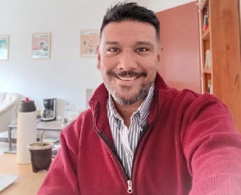 Un psicoanalista misionero analizó cómo la economía y las redes sociales afectan a las relaciones…