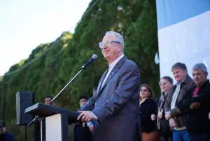 Passalacqua redujo los aportes jubilatorios de empleados de empresas estatales misioneras