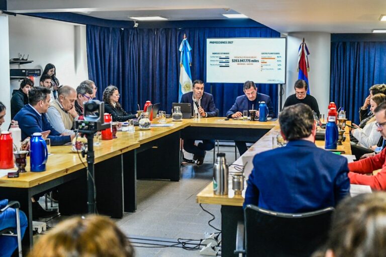Iprodha planifica 2.100 viviendas y la compra de 14.000 hectáreas en El Soberbio para 2027