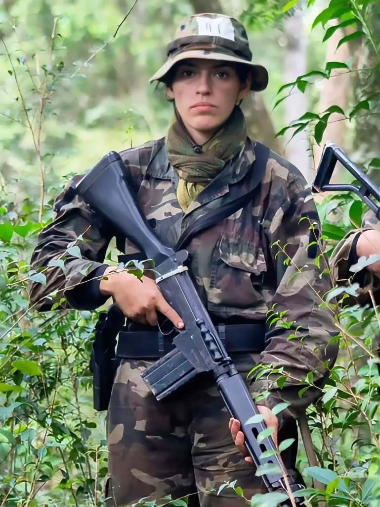 Una policía misionera obtuvo el mejor promedio en un curso internacional de operaciones tácticas