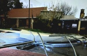 Un fuerte temporal golpeó el AMBA y el SMN mantiene&hellip;