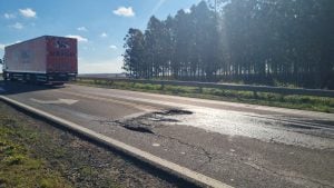 Ruta Nacional 14: baches, huellas y maniobras peligrosas en 300 kilómetros recorridos entre Misiones y…
