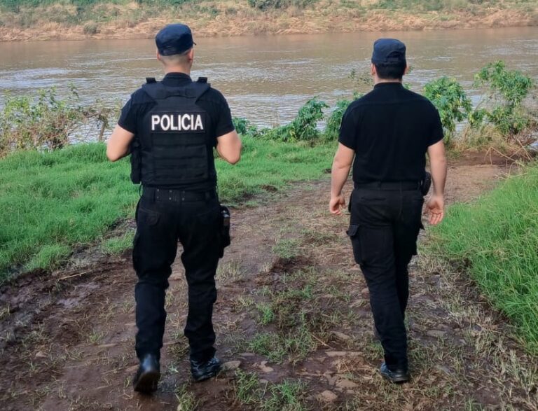El Soberbio: continúa la búsqueda de Gustavo Hesselmann en el río Uruguay con apoyo de…