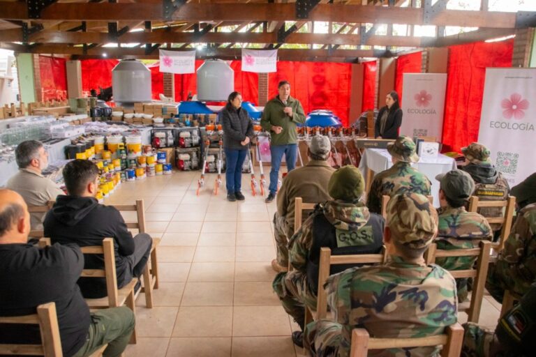 El Ministerio de Ecología equipó a los guardaparques de Misiones con drones, motoguadañas y herramientas…