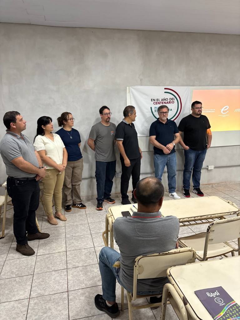 El Ministerio de Industria capacitó a trabajadores, docentes y emprendedores en cuatro localidades de Misiones