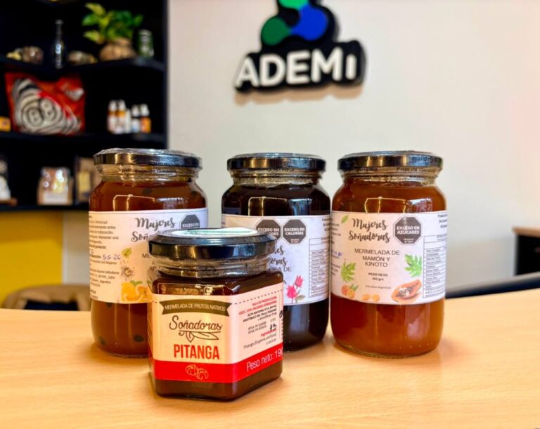 Mermeladas de pitanga, jaboticaba y mbocayá: el emprendimiento que combina sabores nativos con cuidado del…