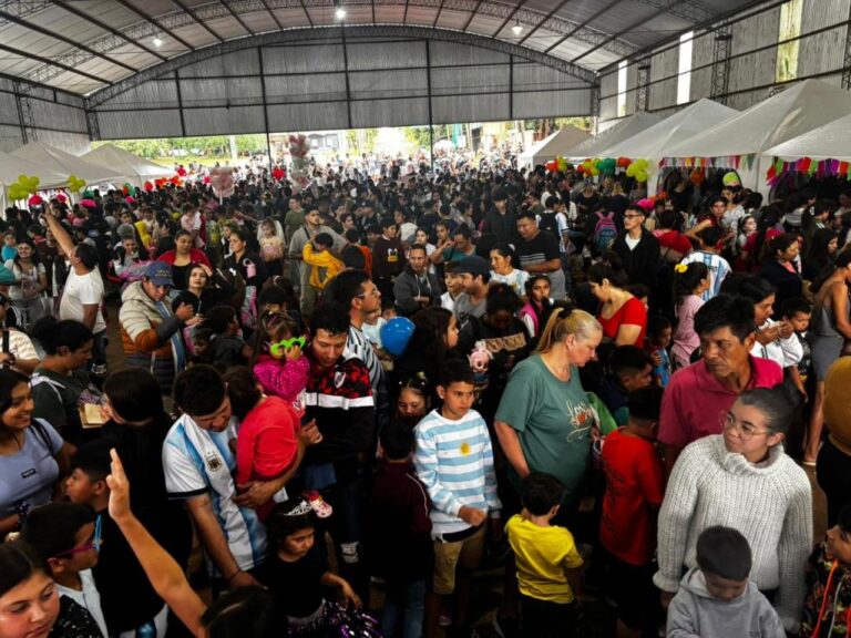 Más de 3.000 chicos participaron del cierre del Mes de las Infancias en Posadas