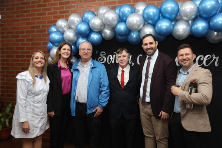 Passalacqua inauguró aulas en una escuela de Alem y entregó equipamiento a la ALCCA