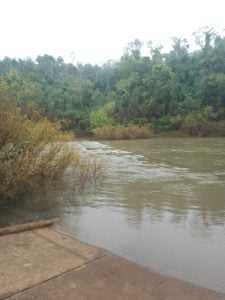 Cerraron el acceso al Parque Provincial Moconá por la crecida del arroyo Yabotí