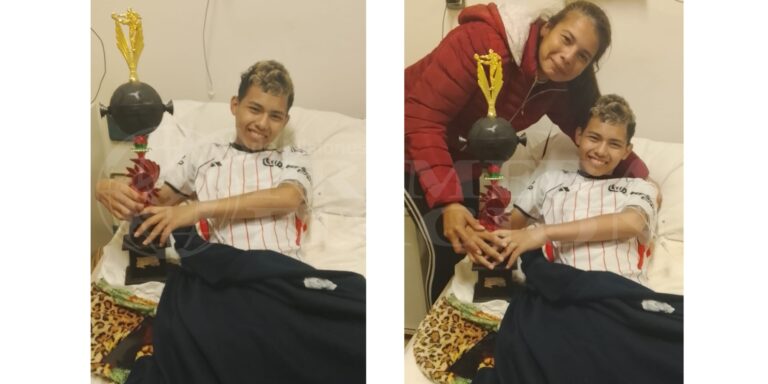 Candelaria: el equipo salió campeón y fue al hospital a celebrar con su compañero que…