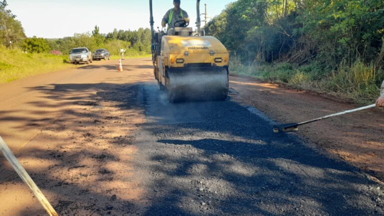 Vialidad lleva adelante trabajos de bacheo en las rutas provinciales 9, 11 y 223