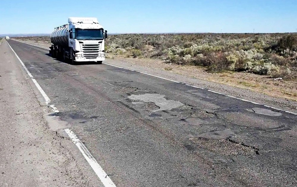 Tres de cada cuatro kilómetros de rutas nacionales están en…