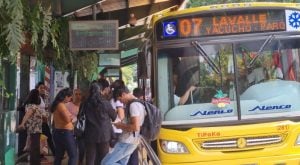 La UTA levantó el paro de colectivos del viernes y…
