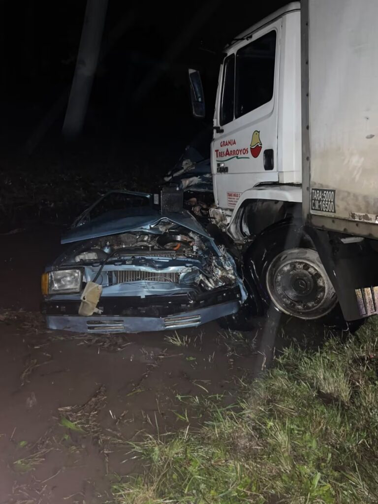 Siete muertos, incluidos tres menores, en un choque frontal en Buenos Aires