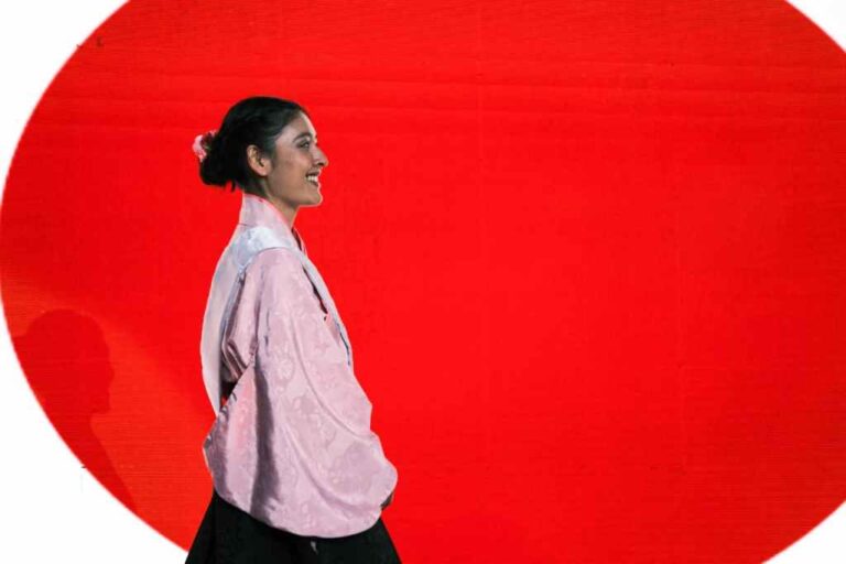 Akari Nishino, reina de la Colectividad Japonesa, competirá en la Fiesta Nacional del Inmigrante