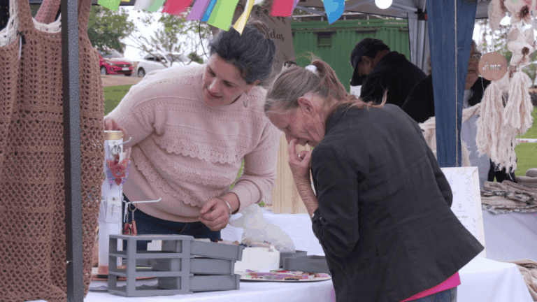 El Instituto Misionero del Cáncer cumplió ocho años con una feria que puso a los…